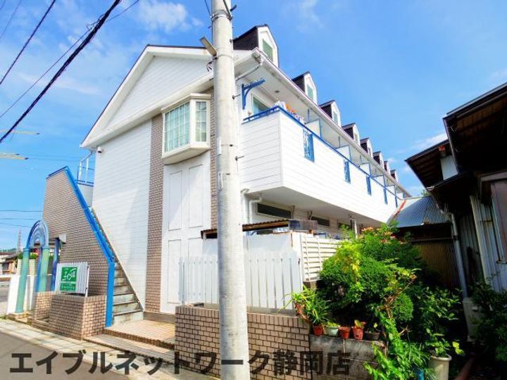 静岡県静岡市葵区長沼(アパート)の賃貸物件の外観