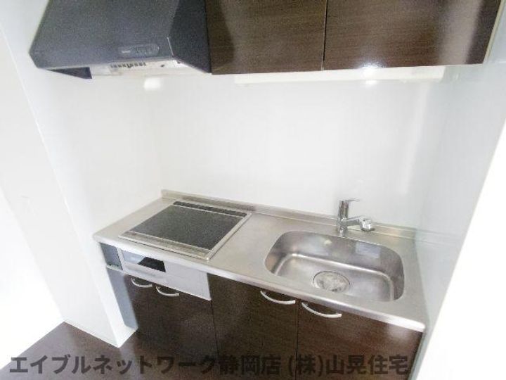 静岡県静岡市葵区馬場町(マンション)の賃貸物件のキッチン