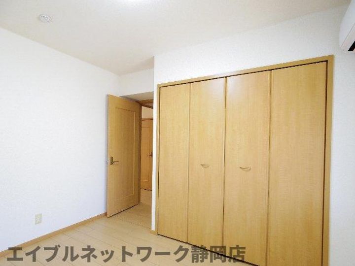 静岡県静岡市葵区与一1丁目(マンション)の賃貸物件の内装