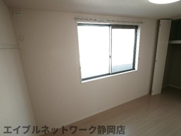 静岡県静岡市葵区与一1丁目(アパート)の賃貸物件の内装