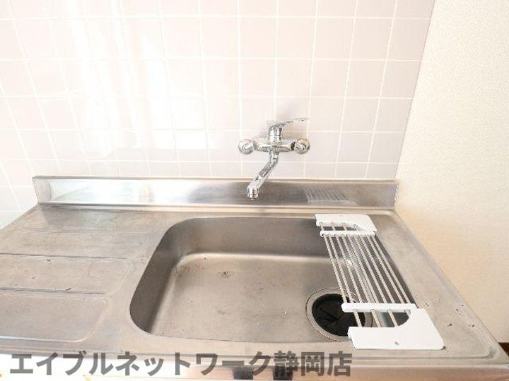 静岡県静岡市駿河区下川原3丁目(アパート)の賃貸物件のキッチン