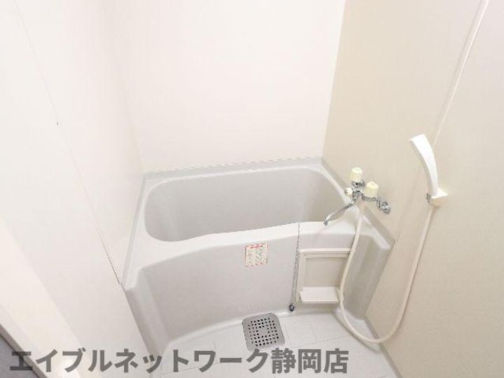 静岡県静岡市駿河区下川原3丁目(アパート)の賃貸物件の風呂