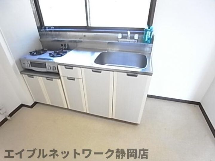 静岡県静岡市駿河区丸子(アパート)の賃貸物件のキッチン