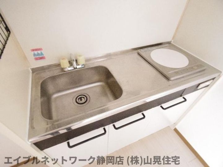静岡県静岡市駿河区みずほ2丁目(アパート)の賃貸物件のキッチン