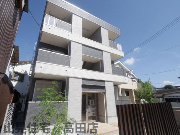 奈良県大和高田市三和町(アパート)の賃貸物件の外観
