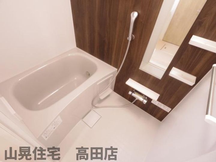 奈良県大和高田市三和町(アパート)の賃貸物件の風呂