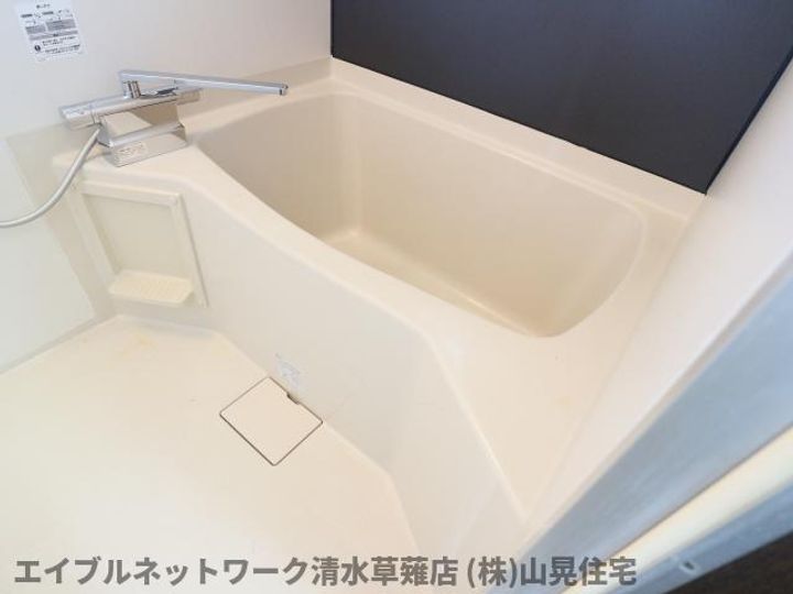 静岡県静岡市葵区瀬名1丁目(マンション)の賃貸物件303の風呂
