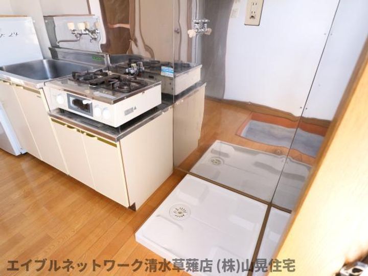 静岡県静岡市葵区瀬名1丁目(アパート)の賃貸物件14のキッチン