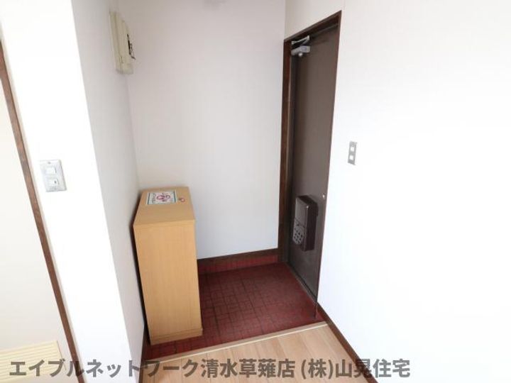 静岡県静岡市葵区瀬名2丁目(マンション)の賃貸物件303の玄関