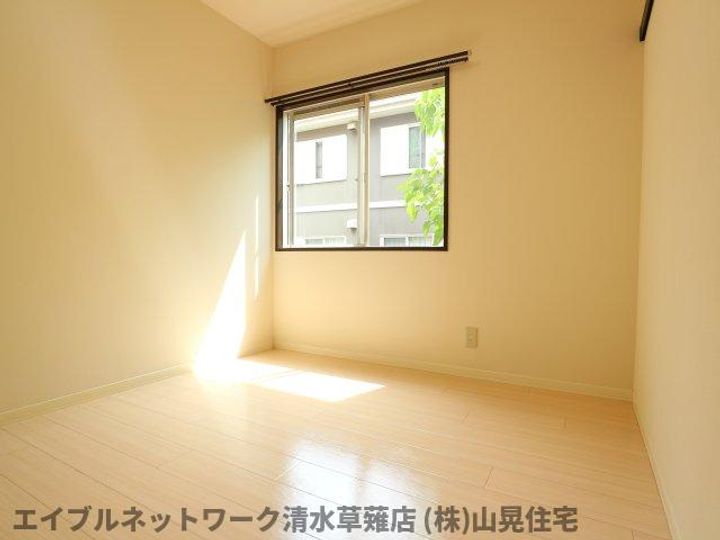 静岡県静岡市葵区瀬名6丁目(アパート)の賃貸物件101の内装
