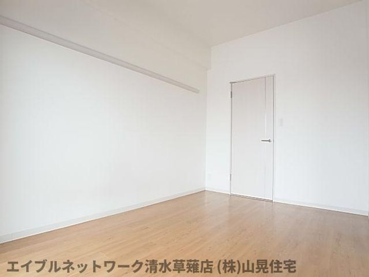 静岡県静岡市葵区瀬名川1丁目(マンション)の賃貸物件203の寝室