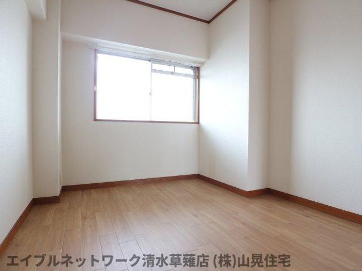 静岡県静岡市駿河区国吉田4丁目(マンション)の賃貸物件203の寝室