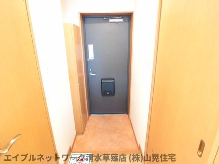 静岡県静岡市清水区草薙(マンション)の賃貸物件105の玄関