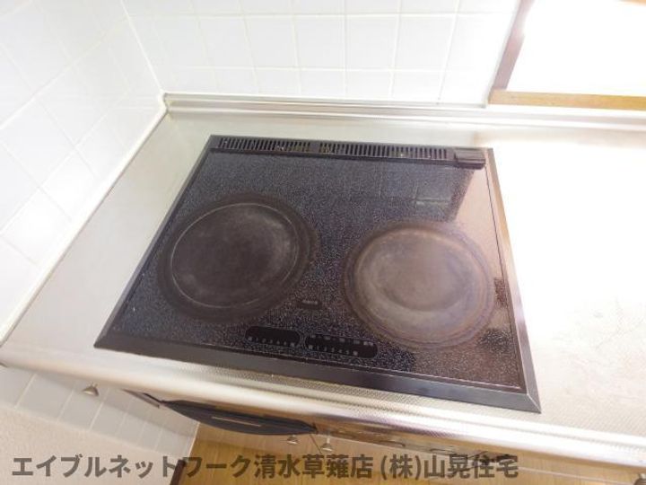静岡県静岡市清水区草薙杉道2丁目(マンション)の賃貸物件303のキッチン