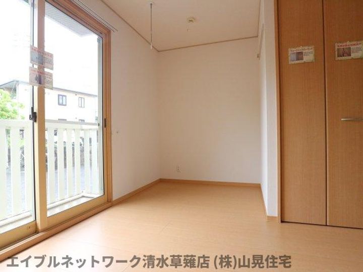 静岡県静岡市清水区草薙杉道2丁目(アパート)の賃貸物件102の内装