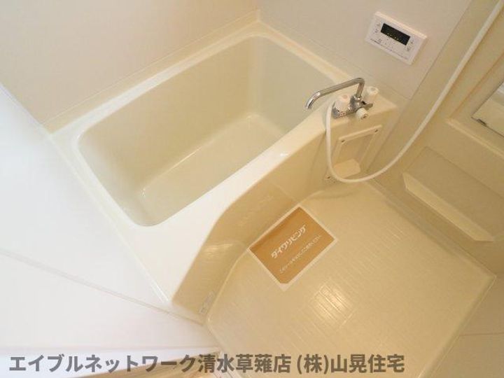 静岡県静岡市清水区草薙杉道2丁目(アパート)の賃貸物件102の風呂