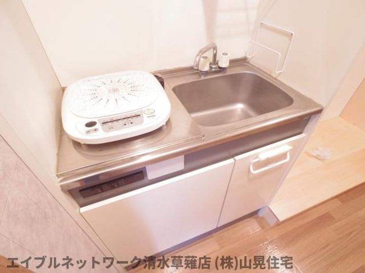 静岡県静岡市清水区草薙杉道3丁目(マンション)の賃貸物件103のキッチン