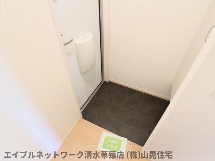 静岡県静岡市清水区長崎新田(アパート)の賃貸物件201の玄関