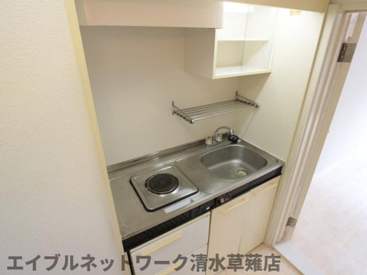 静岡県静岡市清水区七ツ新屋1丁目(アパート)の賃貸物件205のキッチン
