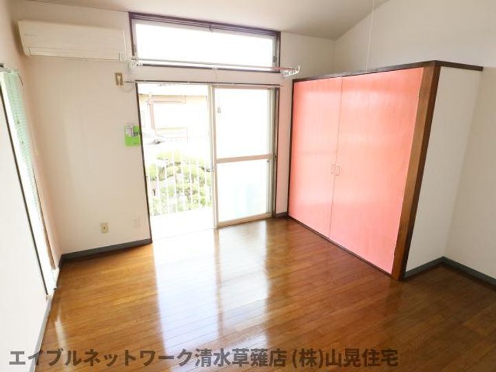静岡県静岡市清水区七ツ新屋1丁目(アパート)の賃貸物件201の居間