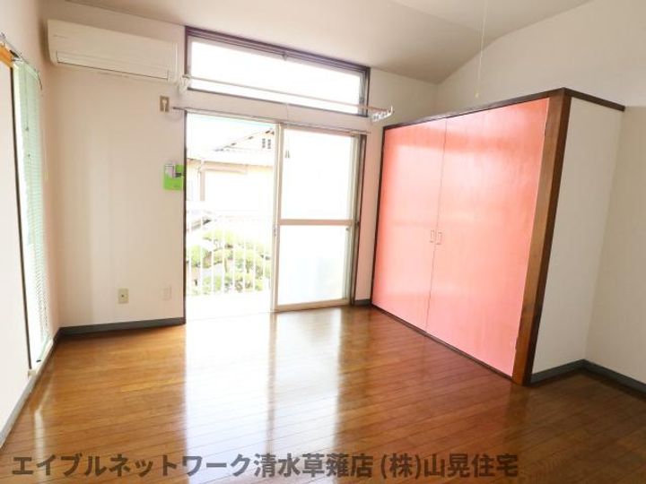 静岡県静岡市清水区七ツ新屋1丁目(アパート)の賃貸物件201の居間