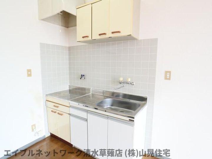 静岡県静岡市清水区七ツ新屋1丁目(アパート)の賃貸物件201のキッチン