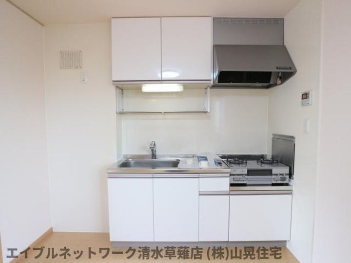 静岡県静岡市清水区半左衛門新田(アパート)の賃貸物件202のキッチン