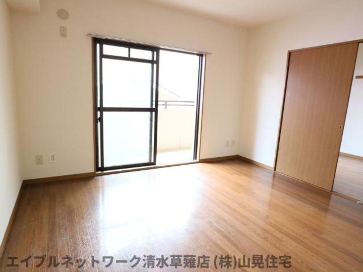 静岡県静岡市清水区馬走(マンション)の賃貸物件203の居間