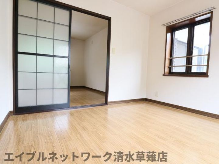 静岡県静岡市清水区馬走(アパート)の賃貸物件201の居間