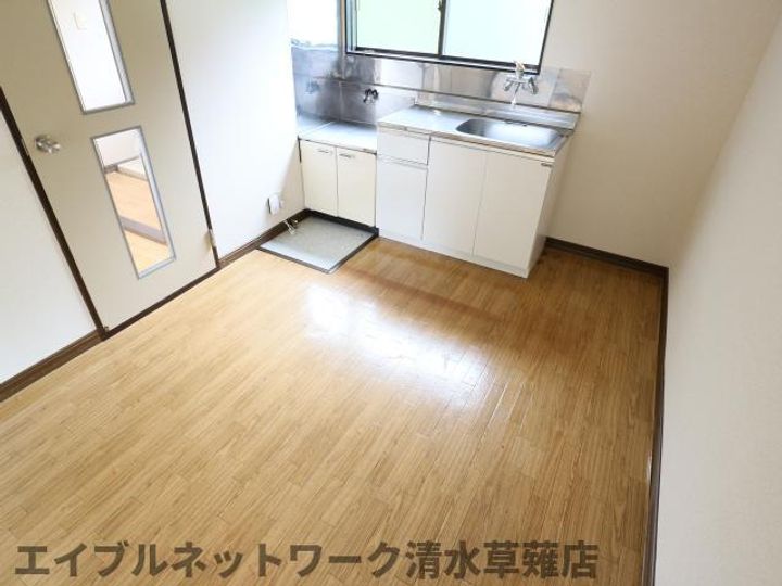 静岡県静岡市清水区馬走(アパート)の賃貸物件201の居間