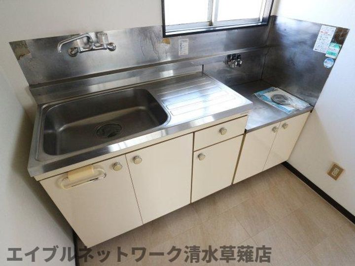 静岡県静岡市清水区御門台(アパート)の賃貸物件203のキッチン