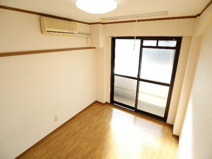 奈良県奈良市法蓮町(マンション)の賃貸物件の居間