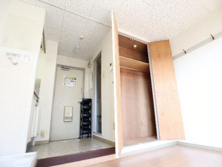 奈良県奈良市神殿町(マンション)の賃貸物件316の玄関
