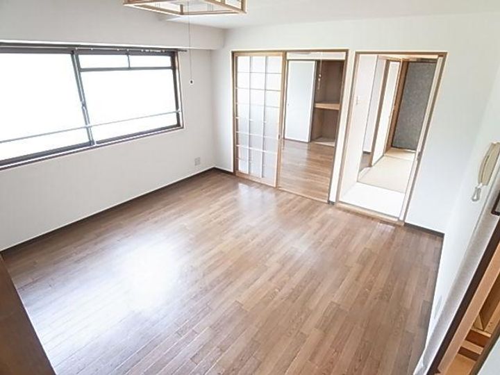 奈良県香芝市関屋(マンション)の賃貸物件201の居間