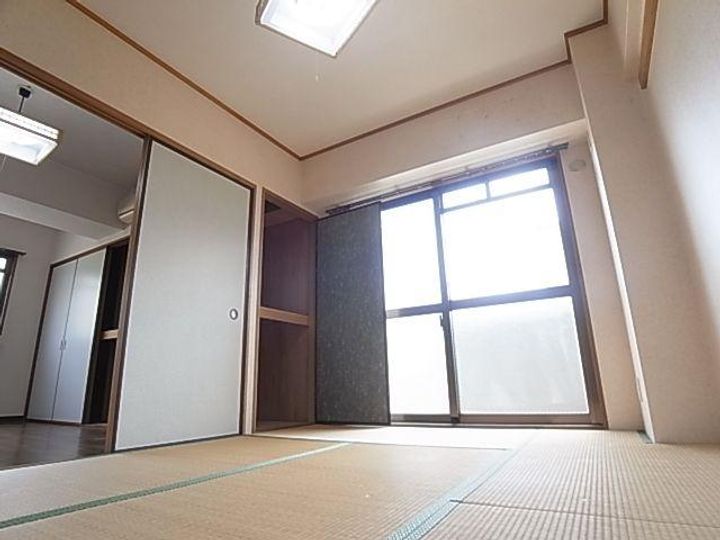 奈良県香芝市関屋(マンション)の賃貸物件201の内装