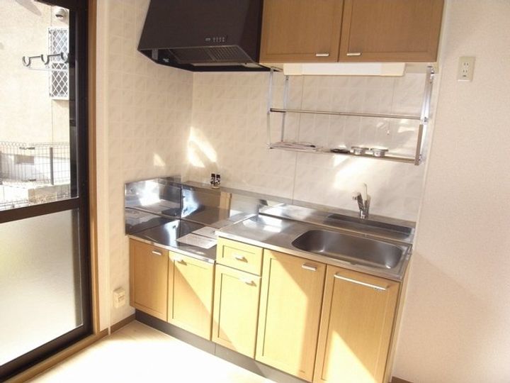 奈良県香芝市畑3丁目(アパート)の賃貸物件103のキッチン
