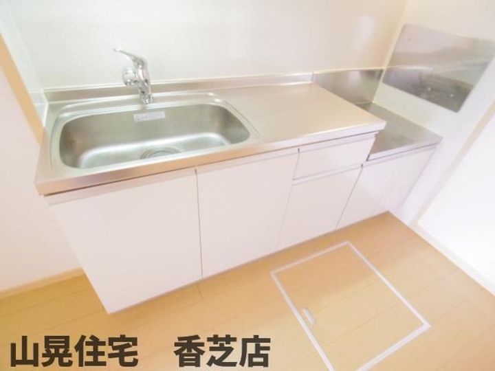 奈良県香芝市旭ケ丘2丁目(アパート)の賃貸物件102のキッチン