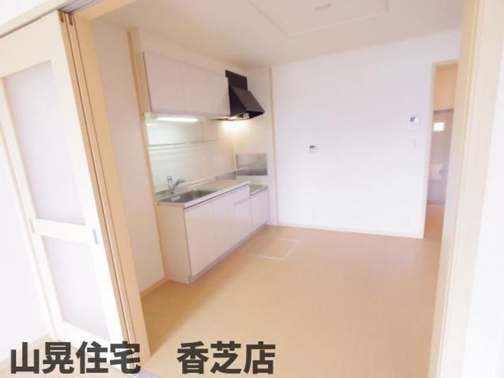 奈良県香芝市旭ケ丘2丁目(アパート)の賃貸物件102の居間