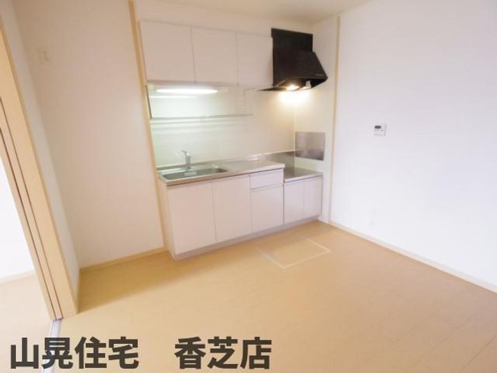 奈良県香芝市旭ケ丘2丁目(アパート)の賃貸物件102の居間