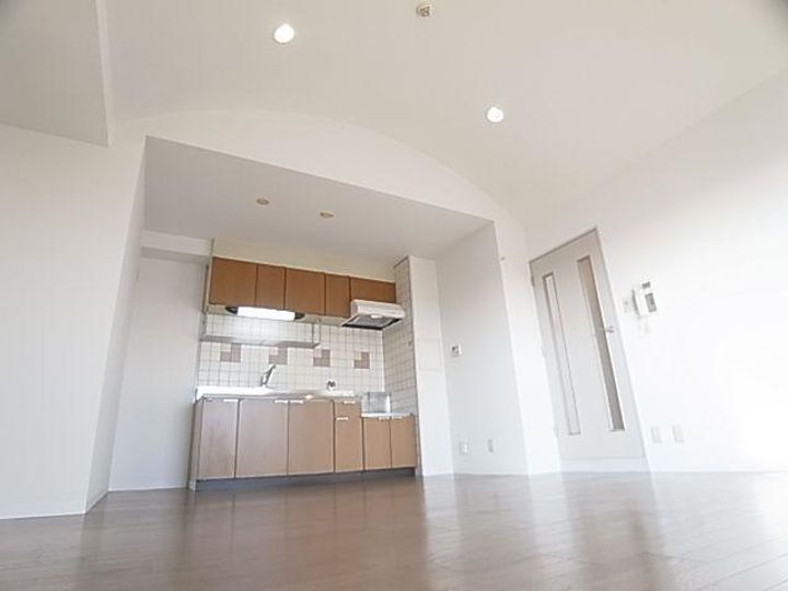 奈良県香芝市畑3丁目(マンション)の賃貸物件406の居間