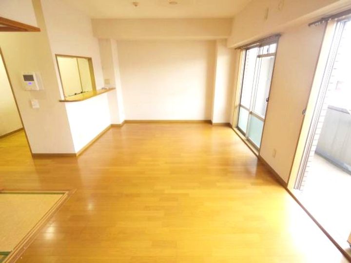 奈良県香芝市瓦口(マンション)の賃貸物件405の居間