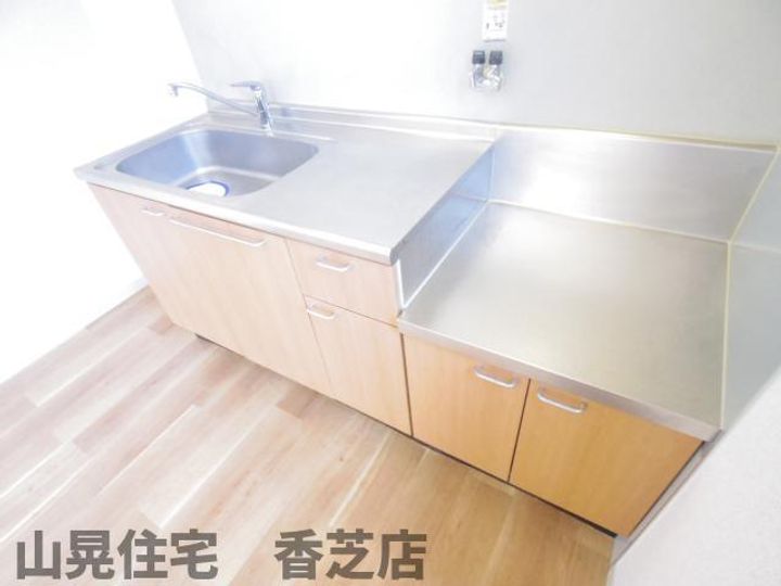 奈良県香芝市五位堂2丁目(アパート)の賃貸物件202のキッチン