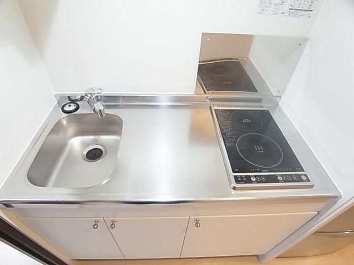 奈良県香芝市五位堂4丁目(アパート)の賃貸物件201のキッチン