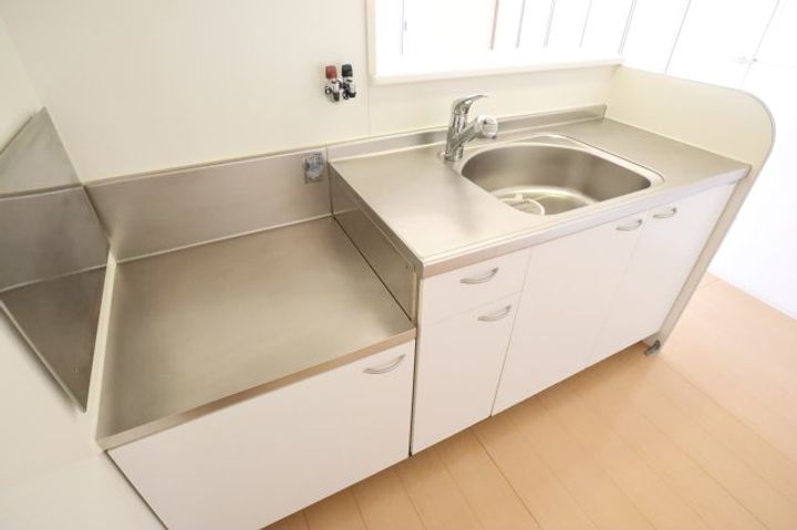 奈良県香芝市西真美1丁目(アパート)の賃貸物件201のキッチン