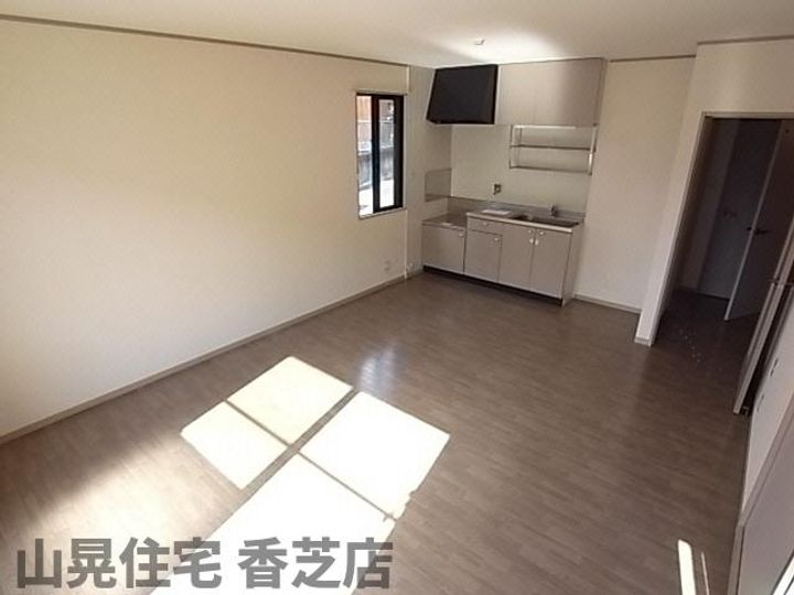 奈良県香芝市磯壁6丁目(アパート)の賃貸物件103の居間