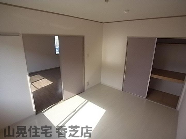 奈良県香芝市磯壁6丁目(アパート)の賃貸物件103の寝室
