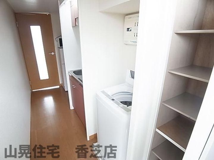 奈良県香芝市狐井(アパート)の賃貸物件106の玄関