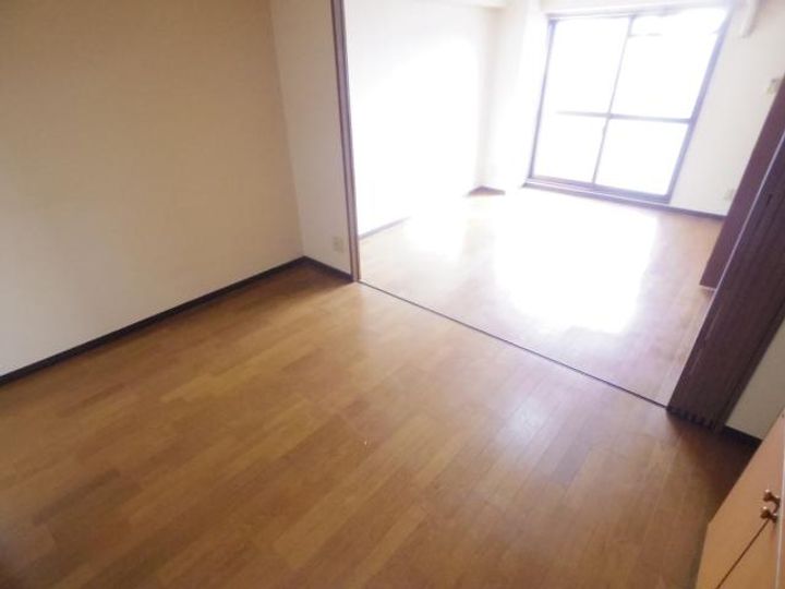 奈良県香芝市瓦口(マンション)の賃貸物件503の居間