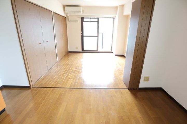 奈良県香芝市瓦口(マンション)の賃貸物件605の居間