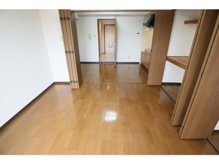 奈良県香芝市瓦口(マンション)の賃貸物件704の居間